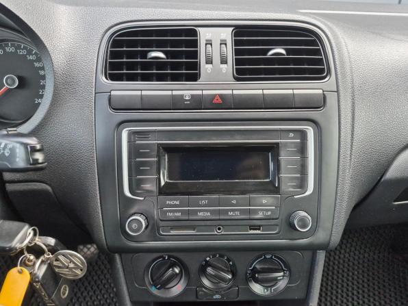 Volkswagen Polo V с пробегом 2014 года, цена 711 000 рублей, 126500 км, седан, Автокод Объявления