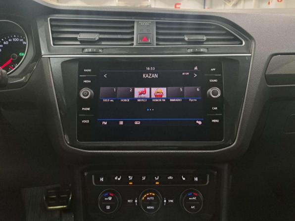 Volkswagen Tiguan II с пробегом 2020 года, цена 1 820 000 рублей, 203982 км, внедорожник, Автокод Объявления