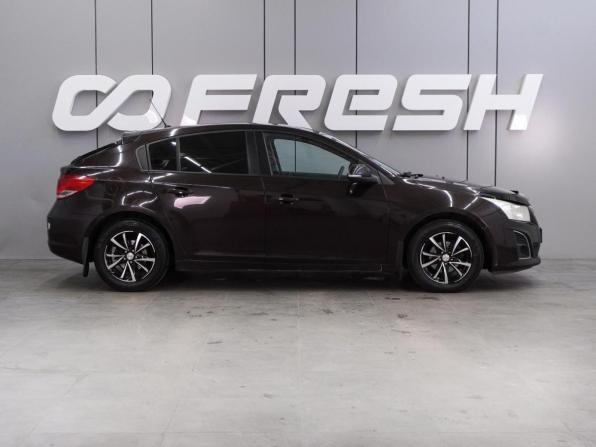 Chevrolet Cruze I Рестайлинг с пробегом 2014 года, цена 899 000 рублей, 137054 км, хэтчбек, Автокод Объявления