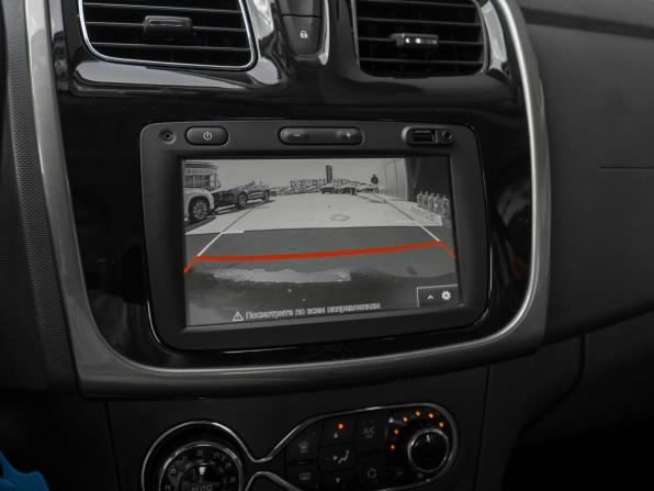 Renault Sandero II Рестайлинг с пробегом 2021 года, цена 1 375 000 рублей, 108200 км, хэтчбек, Автокод Объявления