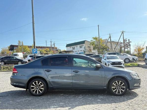 Volkswagen Passat B7 с пробегом 2011 года, цена 800 000 рублей, 280785 км, седан, Автокод Объявления