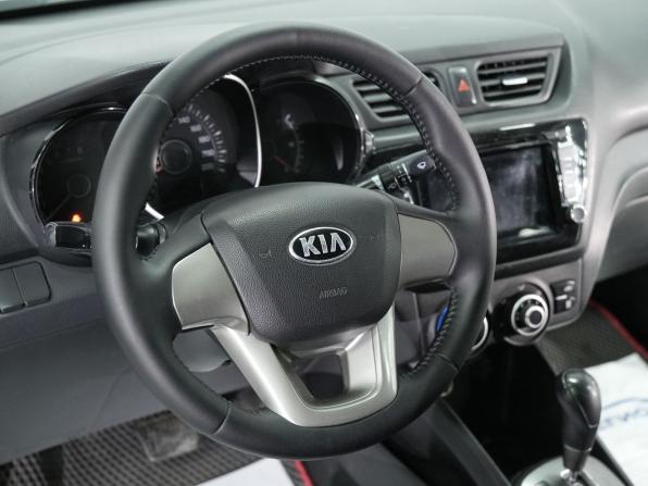 Kia Rio III с пробегом 2013 года, цена 680 000 рублей, 369318 км, седан, Автокод Объявления