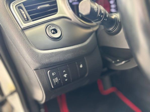 Kia Ceed II Рестайлинг с пробегом 2017 года, цена 1 365 000 рублей, 122742 км, универсал, Автокод Объявления