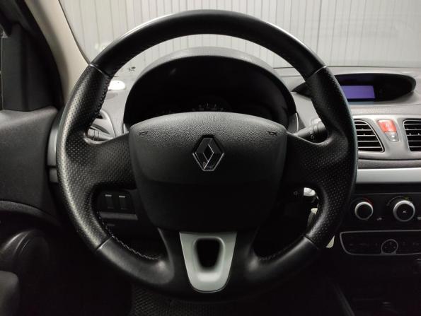 Renault Fluence I с пробегом 2011 года, цена 595 000 рублей, 195114 км, седан, Автокод Объявления