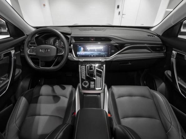 Geely Atlas Pro с пробегом 2022 года, цена 2 075 000 рублей, 30807 км, внедорожник, Автокод Объявления