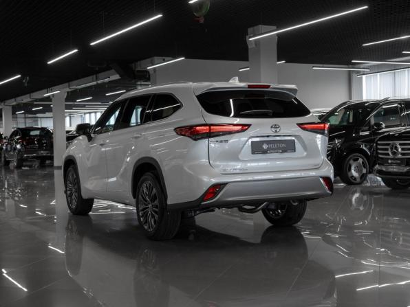 Toyota Highlander IV (XU70) с пробегом 2026 года, цена 5 400 000 рублей, 50 км, внедорожник, Автокод Объявления