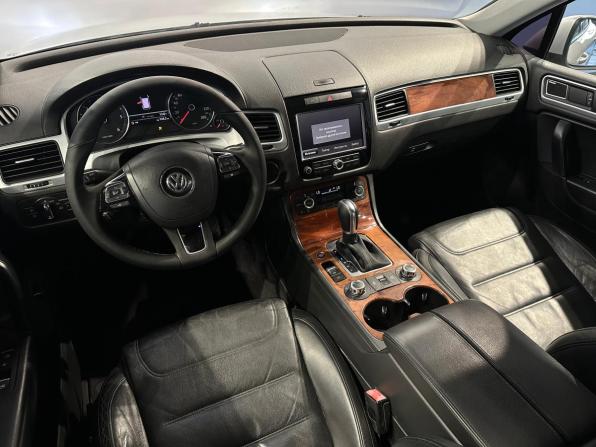 Volkswagen Touareg II с пробегом 2010 года, цена 2 070 000 рублей, 172494 км, внедорожник, Автокод Объявления