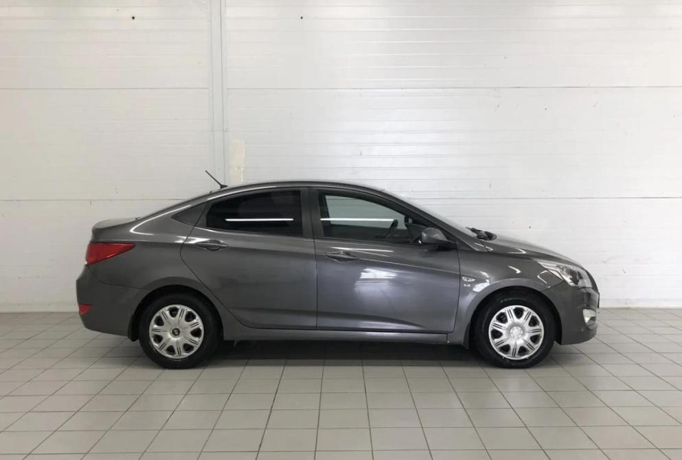Hyundai Solaris I Рестайлинг Астрахань  - изображение 4
