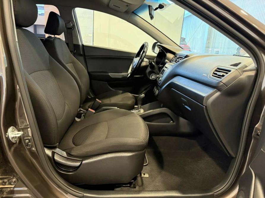 Kia Rio III Рестайлинг Подольск  - изображение 10