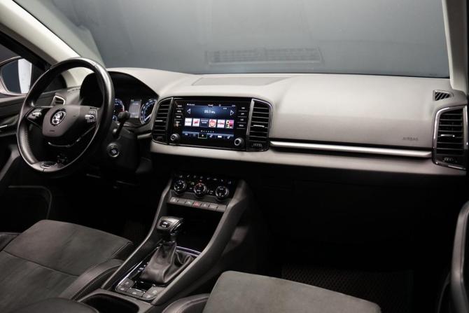 Skoda Karoq I с пробегом 2020 года, цена 2 487 000 рублей, 81535 км, внедорожник, Автокод Объявления