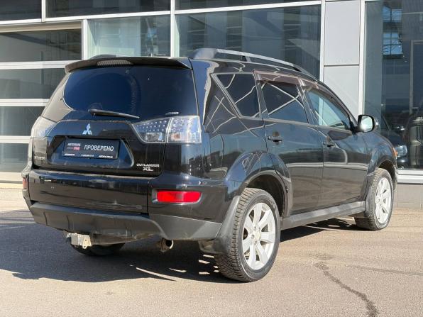 Mitsubishi Outlander II Рестайлинг с пробегом 2011 года, цена 935 000 рублей, 201000 км, внедорожник, Автокод Объявления