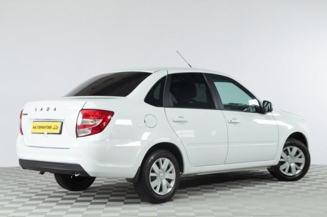 Lada (ВАЗ) Granta I Рестайлинг с пробегом 2023 года, цена 879 000 рублей, 33200 км, седан, Автокод Объявления