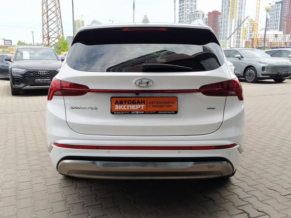 Hyundai Santa Fe IV Рестайлинг с пробегом 2021 года, цена 4 200 000 рублей, 65492 км, внедорожник, Автокод Объявления