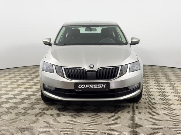 Skoda Octavia III (A7) Рестайлинг с пробегом 2019 года, цена 1 415 200 рублей, 210244 км, лифтбек, Автокод Объявления