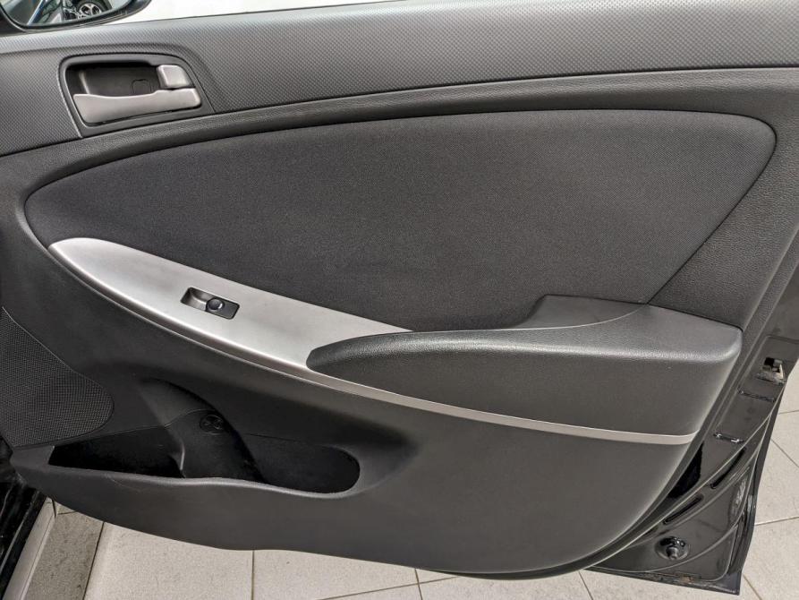 Hyundai Solaris I Рестайлинг Москва  - изображение 18