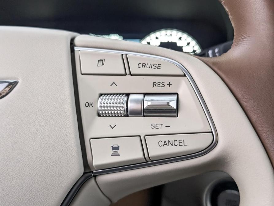 Genesis G90 I Рестайлинг Москва  - изображение 30