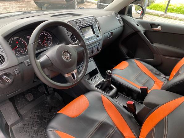 Volkswagen Tiguan I Рестайлинг с пробегом 2015 года, цена 1 309 000 рублей, 110570 км, внедорожник, Автокод Объявления