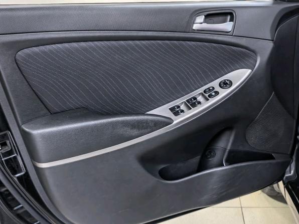 Hyundai Solaris I Рестайлинг с пробегом 2014 года, цена 1 025 000 рублей, 150462 км, седан, Автокод Объявления