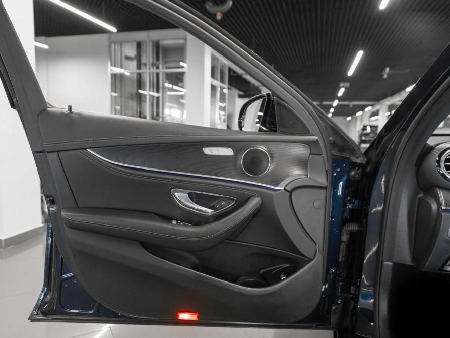 Mercedes-Benz E-Класс V (W213 S213 C238) Рестайлинг Москва  - изображение 21