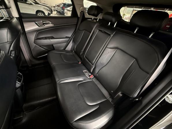 Kia Sportage V с пробегом 2022 года, цена 3 230 000 рублей, 185350 км, внедорожник, Автокод Объявления