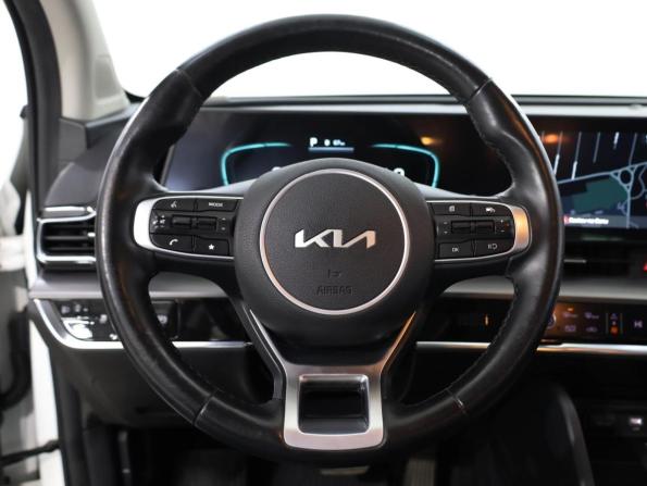 Kia Sportage V с пробегом 2022 года, цена 3 149 000 рублей, 128035 км, внедорожник, Автокод Объявления