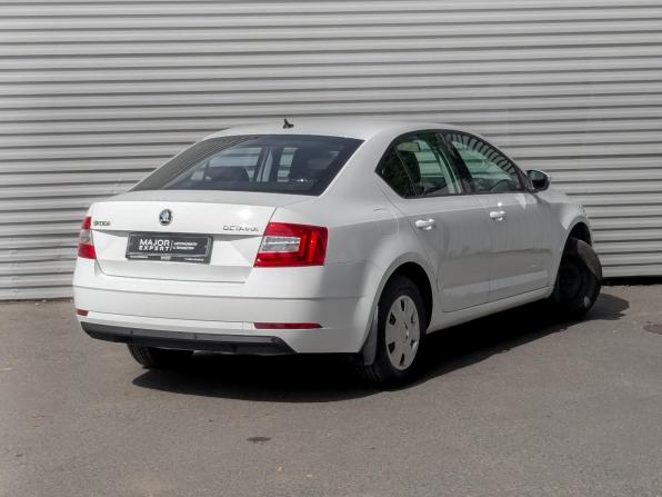 Skoda Octavia III (A7) Рестайлинг с пробегом 2020 года, цена 2 145 000 рублей, 65372 км, лифтбек, Автокод Объявления