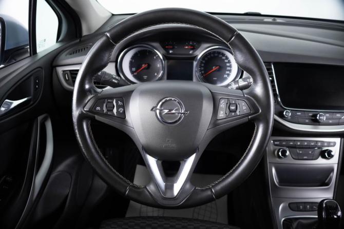 Opel Astra K с пробегом 2017 года, цена 1 199 000 рублей, 147709 км, универсал, Автокод Объявления