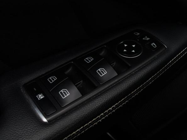 Mercedes-Benz CLS II (C218) Рестайлинг с пробегом 2017 года, цена 3 100 000 рублей, 140045 км, универсал, Автокод Объявления