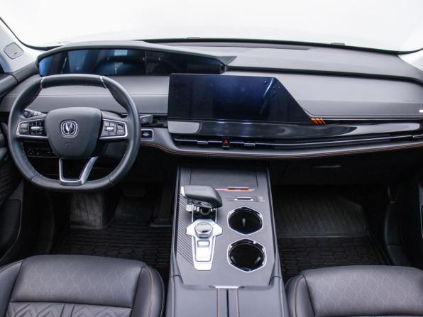 Changan UNI-K с пробегом 2023 года, цена 3 090 000 рублей, 9100 км, внедорожник, Автокод Объявления