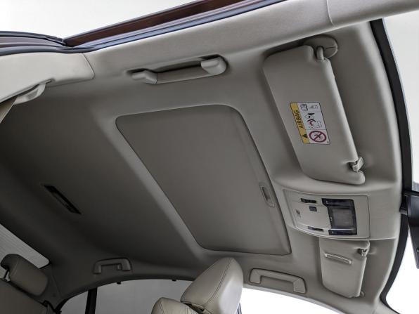 Lexus ES VI Рестайлинг с пробегом 2015 года, цена 2 640 000 рублей, 143650 км, седан, Автокод Объявления
