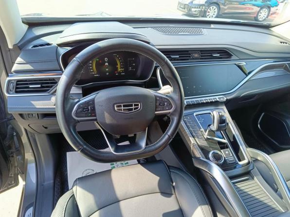 Geely Atlas Pro с пробегом 2023 года, цена 2 099 995 рублей, 48686 км, внедорожник, Автокод Объявления