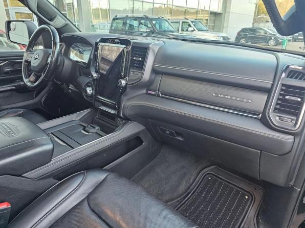 Ram 1500 V с пробегом 2022 года, цена 6 599 000 рублей, 172501 км, offers.body_type.unknown, Автокод Объявления