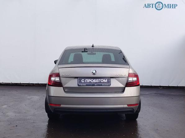 Skoda Octavia III (A7) Рестайлинг с пробегом 2018 года, цена 1 640 000 рублей, 168751 км, лифтбек, Автокод Объявления