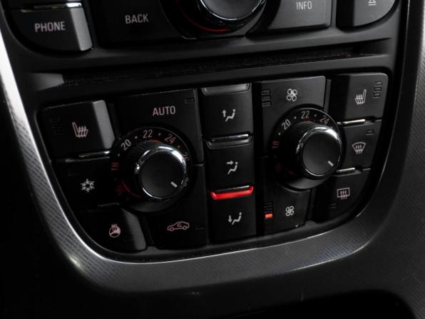 Opel Astra J с пробегом 2010 года, цена 489 000 рублей, 253487 км, хэтчбек, Автокод Объявления