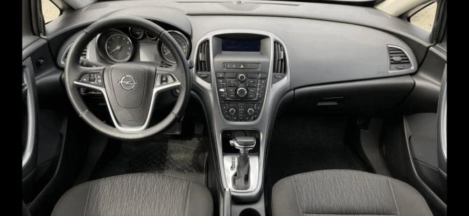 Opel Astra J Рестайлинг с пробегом 2013 года, цена 755 000 рублей, 204299 км, хэтчбек, Автокод Объявления