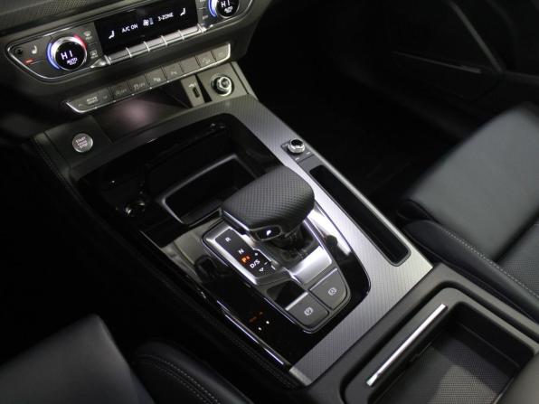 Новый Audi Q5 II (FY) Рестайлинг 2025 года, цена 5 845 000 рублей, внедорожник, Автокод Объявления