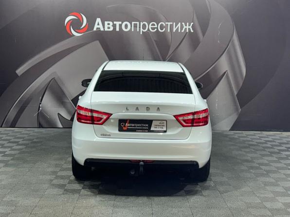 Lada (ВАЗ) Vesta I с пробегом 2021 года, цена 790 000 рублей, 175346 км, седан, Автокод Объявления