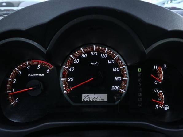 Toyota Hilux VII Рестайлинг с пробегом 2015 года, цена 2 599 000 рублей, 230227 км, offers.body_type.unknown, Автокод Объявления