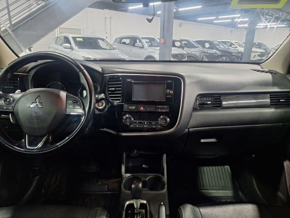 Mitsubishi Outlander III Рестайлинг 2 с пробегом 2016 года, цена 1 525 000 рублей, 193940 км, внедорожник, Автокод Объявления