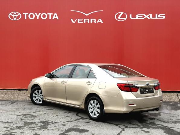 Toyota Camry VII (XV50) с пробегом 2012 года, цена 1 575 000 рублей, 240000 км, седан, Автокод Объявления