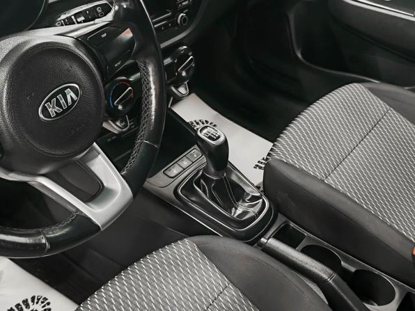 Kia Rio IV с пробегом 2018 года, цена 1 388 000 рублей, 113633 км, хэтчбек, Автокод Объявления