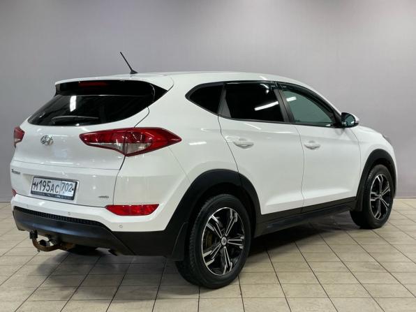 Hyundai Tucson III с пробегом 2015 года, цена 1 820 000 рублей, 184006 км, внедорожник, Автокод Объявления