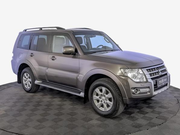 Mitsubishi Pajero IV Рестайлинг 2 с пробегом 2015 года, цена 2 590 000 рублей, 141320 км, внедорожник, Автокод Объявления