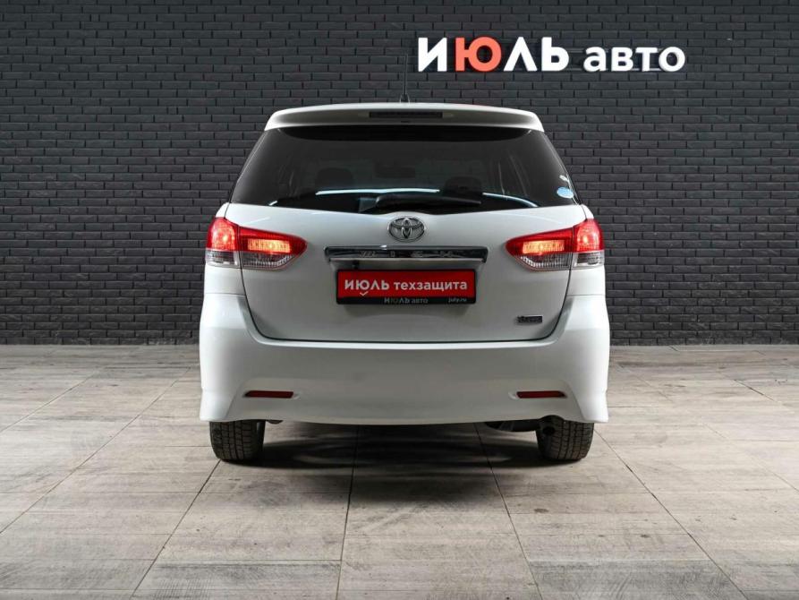 Toyota Wish II Екатеринбург  - изображение 5