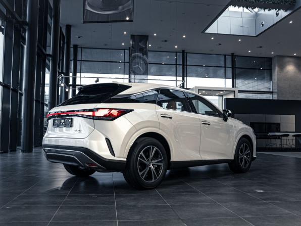 Lexus RX V с пробегом 2025 года, цена 8 100 000 рублей, 60 км, внедорожник, Автокод Объявления