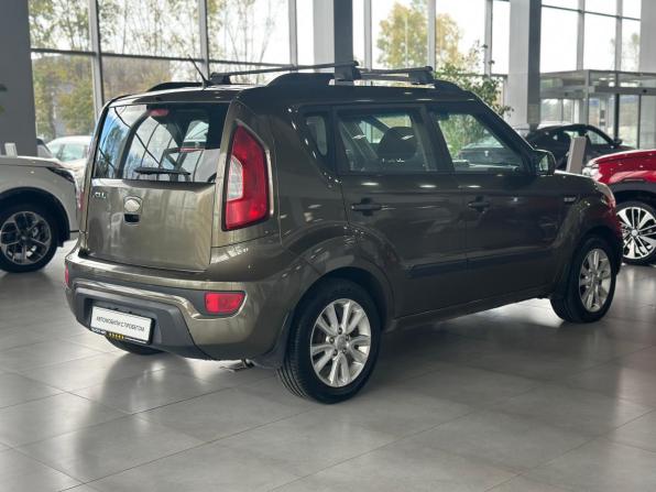 Kia Soul I Рестайлинг с пробегом 2012 года, цена 795 000 рублей, 136002 км, хэтчбек, Автокод Объявления