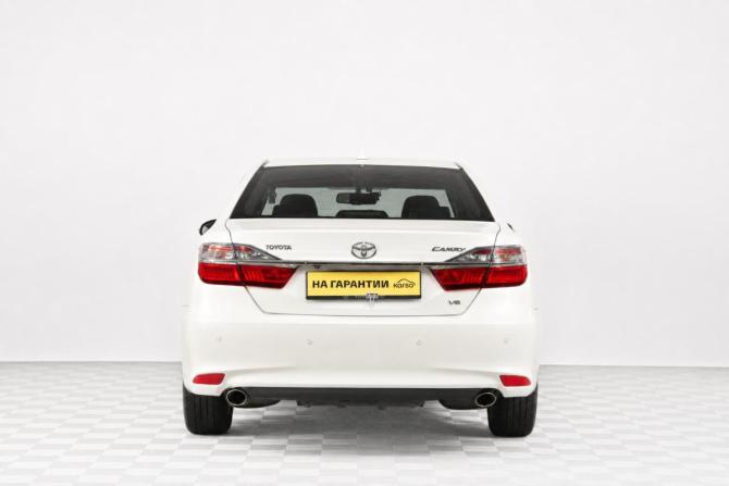 Toyota Camry VII (XV50) Рестайлинг с пробегом 2015 года, цена 1 879 000 рублей, 211000 км, седан, Автокод Объявления