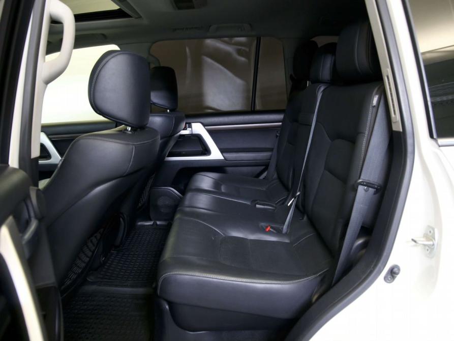 Toyota Land Cruiser 200 Series Рестайлинг 2 Санкт-Петербург  - изображение 18