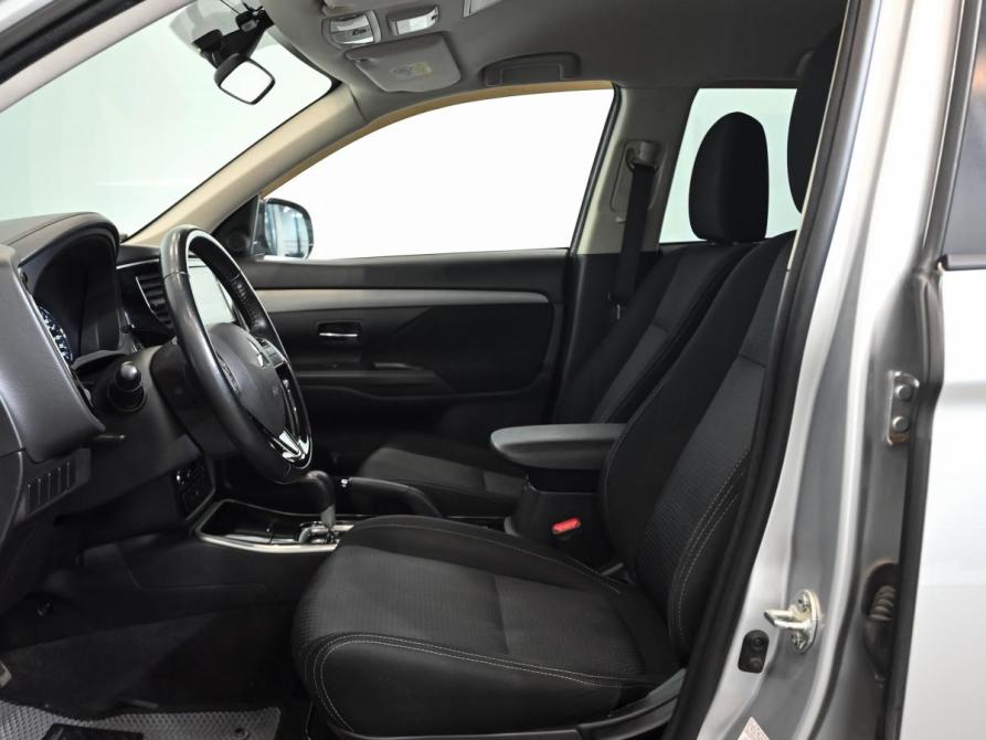 Mitsubishi Outlander III Рестайлинг 3 Екатеринбург  - изображение 9