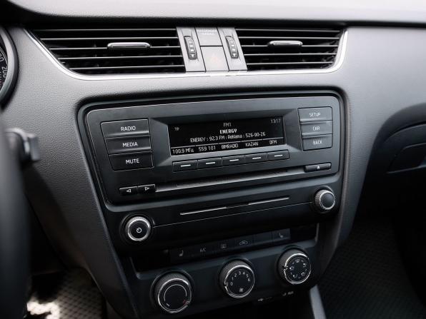 Skoda Octavia III (A7) с пробегом 2013 года, цена 750 000 рублей, 277101 км, лифтбек, Автокод Объявления
